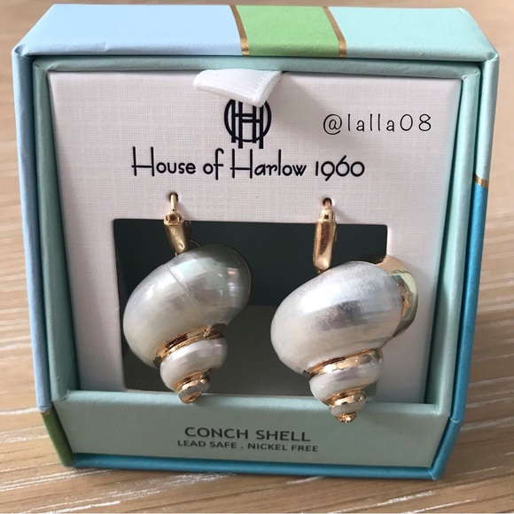 House of Harlow 1960 Gold Conch Shell Earrings - Picture 5 of 5